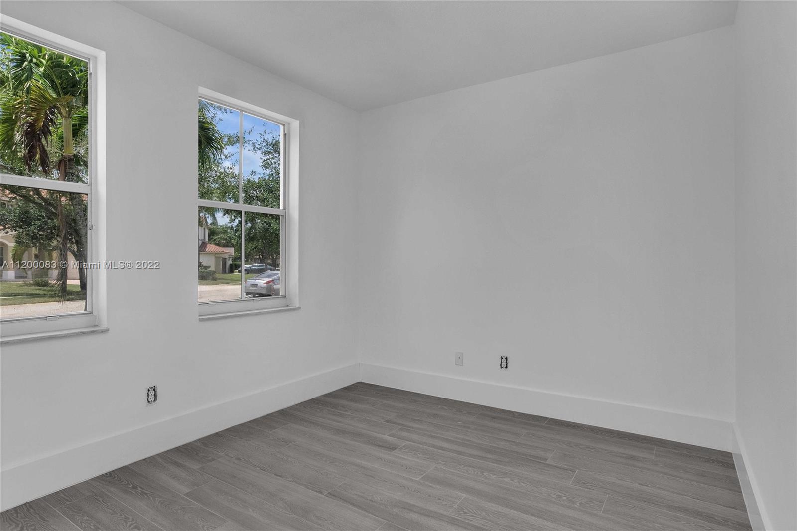 Listing Photo 25