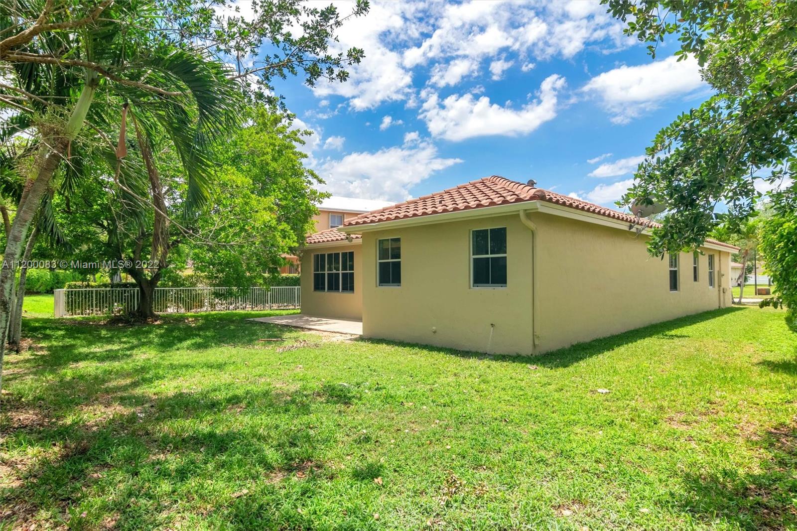 Listing Photo 32