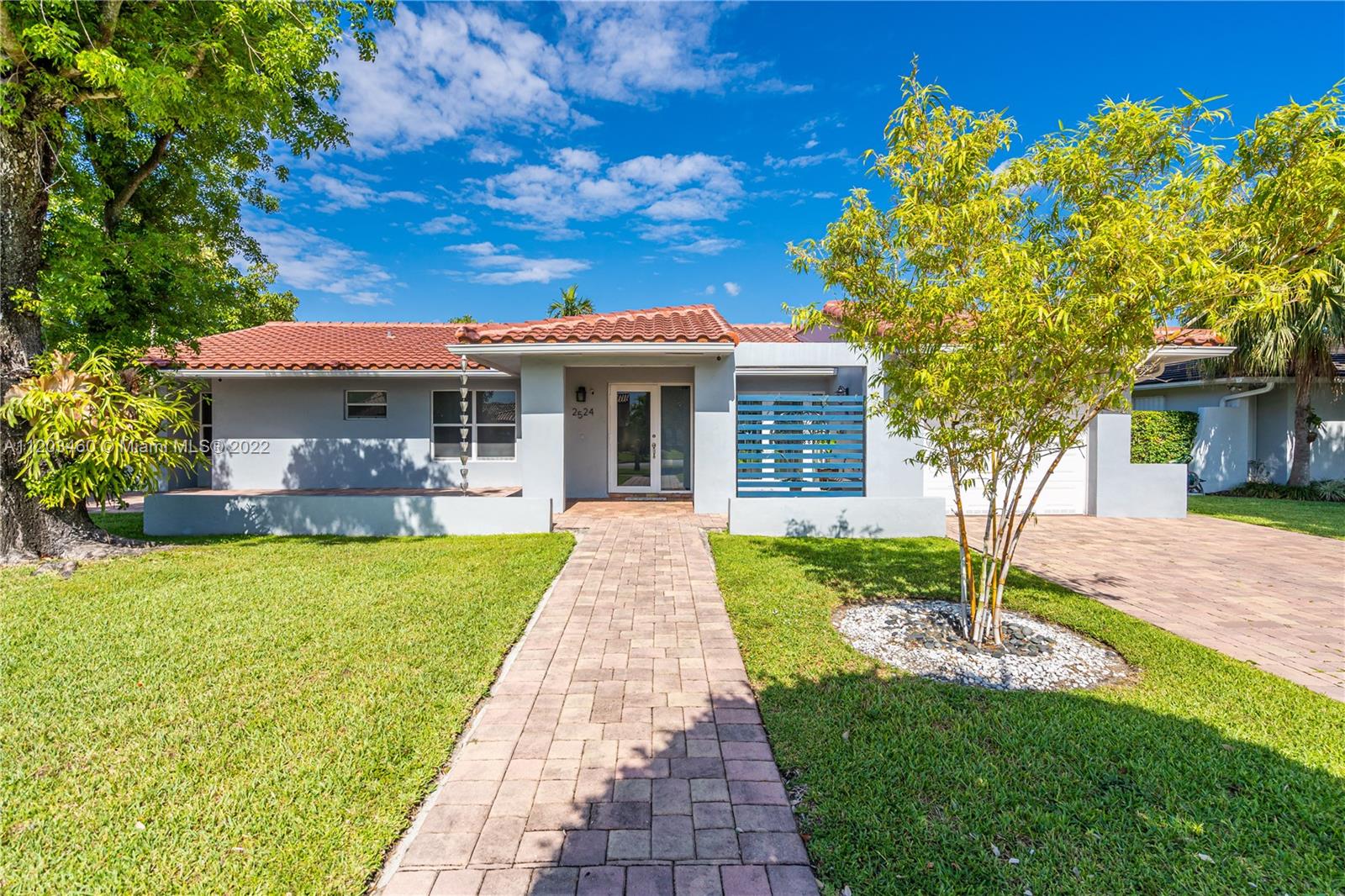 2524 SW 125th Ct, Miami, Florida 33175, 3 Bedrooms Bedrooms, ,2 BathroomsBathrooms,Residential,For Sale,2524 SW 125th Ct,A11203460