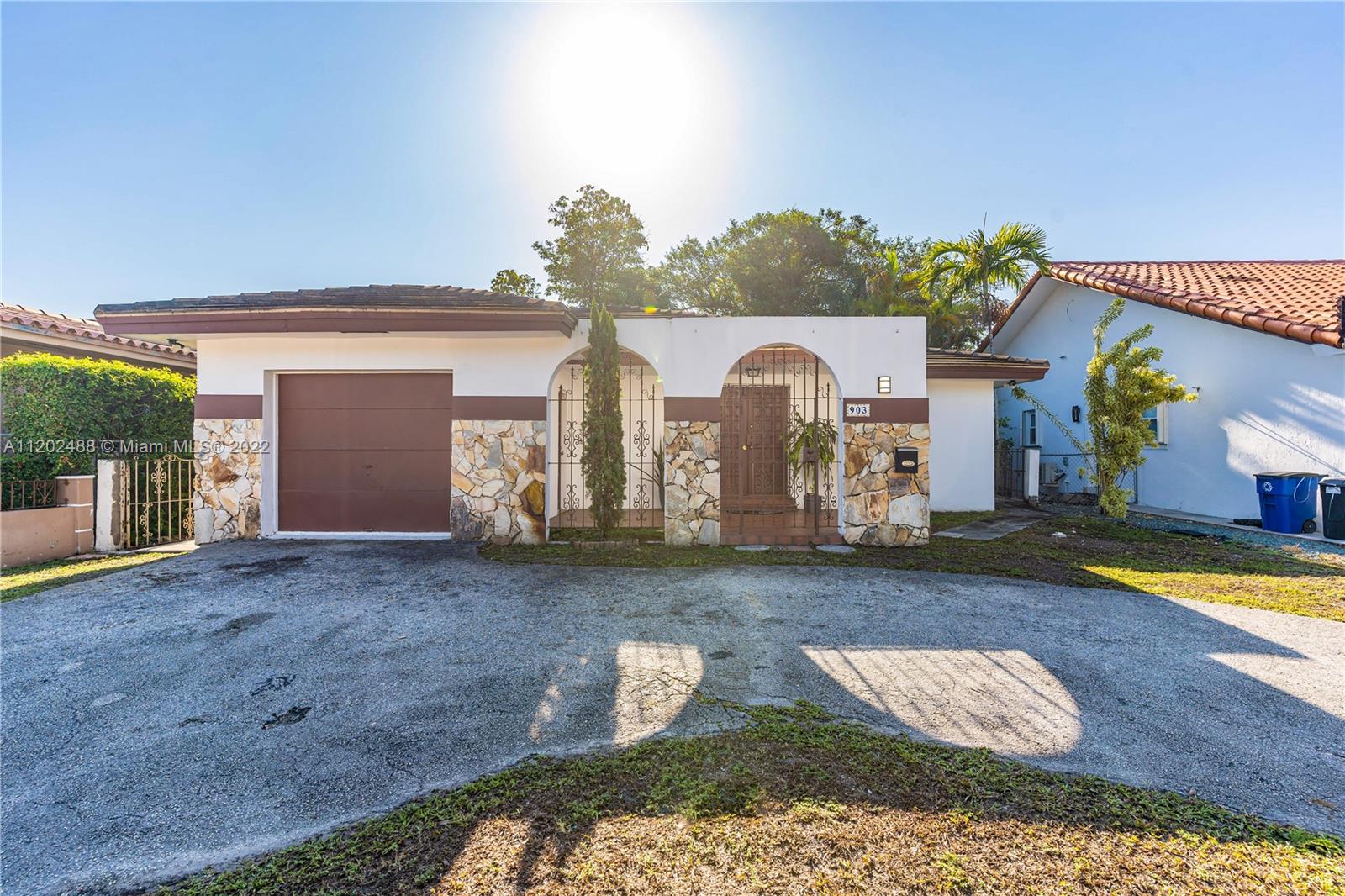 903 SW 57th Ave, Coral Gables, FL 33144