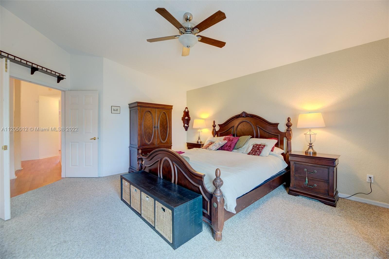 Listing Photo 23