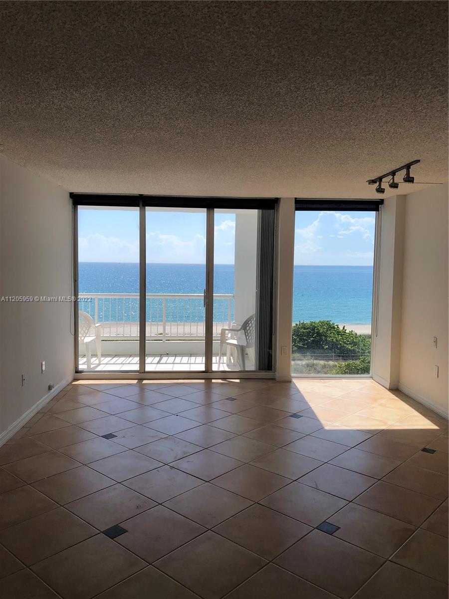 9341 Collins Ave 402, Surfside, Florida 33154, 2 Bedrooms Bedrooms, ,2 BathroomsBathrooms,Residentiallease,For Rent,9341 Collins Ave 402,A11205959
