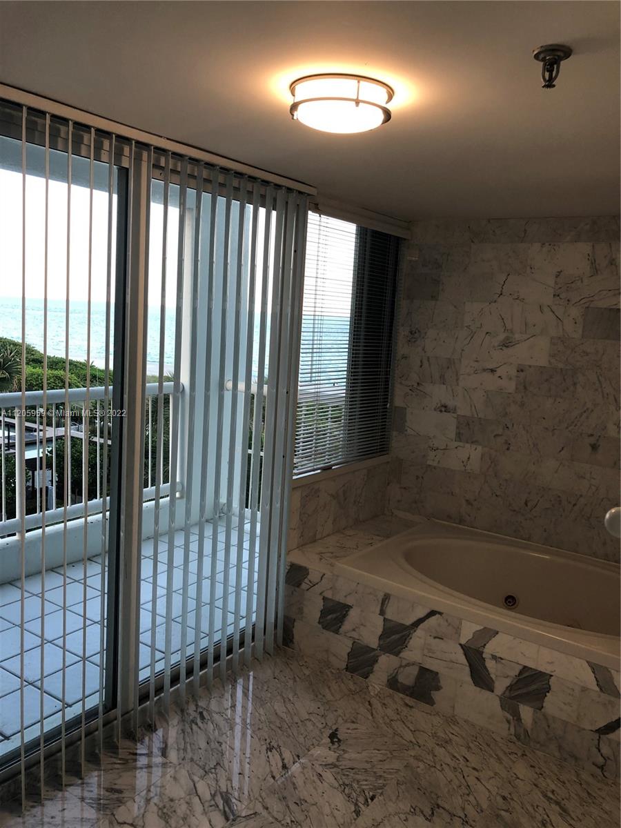 9341 Collins Ave 402, Surfside, Florida 33154, 2 Bedrooms Bedrooms, ,2 BathroomsBathrooms,Residentiallease,For Rent,9341 Collins Ave 402,A11205959