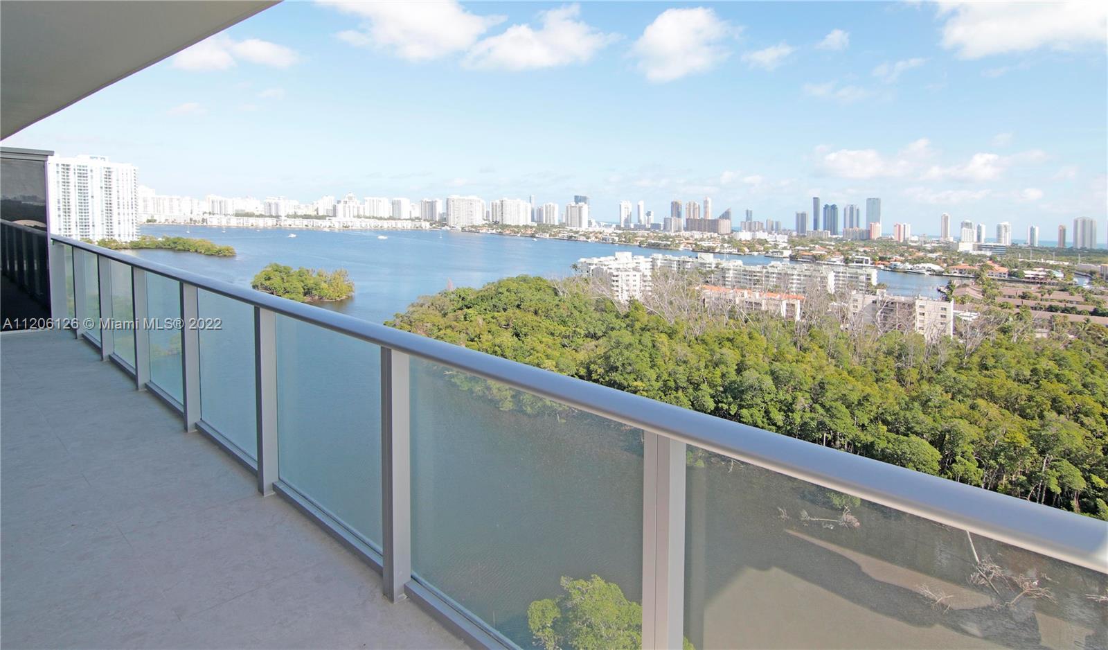 Corner Unit - Line 21 - Amazing EAST Views - OCEAN Views - Sunny Isles, Oleta Park Views