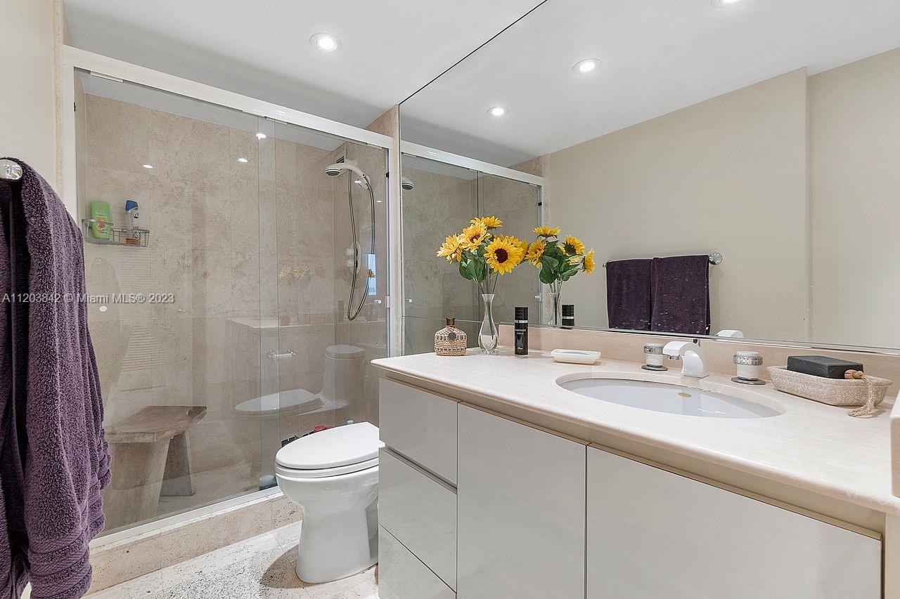 MAIN MASTER BEDROOM VANITY DRESSING AREA