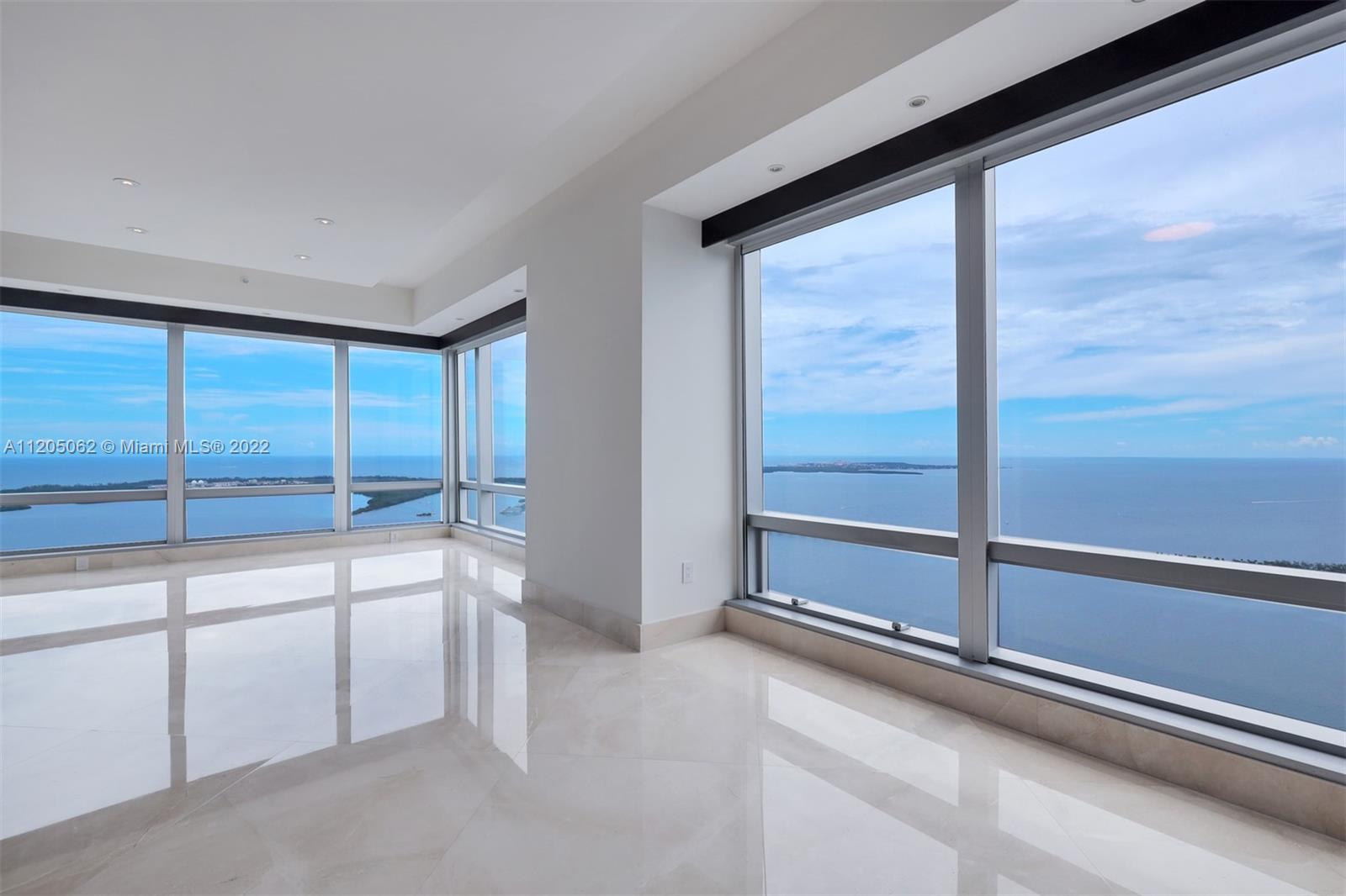 Magnificent Corner Residence unobstructed panoramic ocean and bay views from Key Biscayne to Miami Beach! Best line! Beautifully Appointed SE Corner unit with entry foyer leading to an open floor plan with floor to ceiling windows offering spectacular water views. Marble floors & Wood floors throughout, custom eat-in kitchen with new appliances, double ovens. Large master suite with Spa style shower, with ocean views and walk-in closets. All in-suite bedrooms with double vanities. Laundry Or spare addt room . 5-star amenities. 2 parking spaces and 1 storage , 2 gym Equinox Memeberships . Showings with 48H Notice available for occupancy en of lease December 31st 2023. Tenant occupied