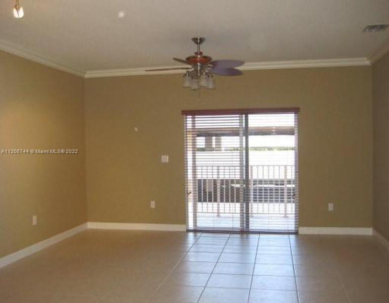 1300 NE 109th St 401, Miami, Florida 33161, 2 Bedrooms Bedrooms, ,2 BathroomsBathrooms,Residential,For Sale,1300 NE 109th St 401,A11206744
