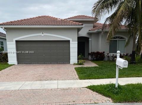 with remote. Neighborhood is across from Losner Park which has many recreation facilities plus a dog park.  Close to Keys Gate tennis courts.  Included in rent is internet, cable tv and alarm monitoring,