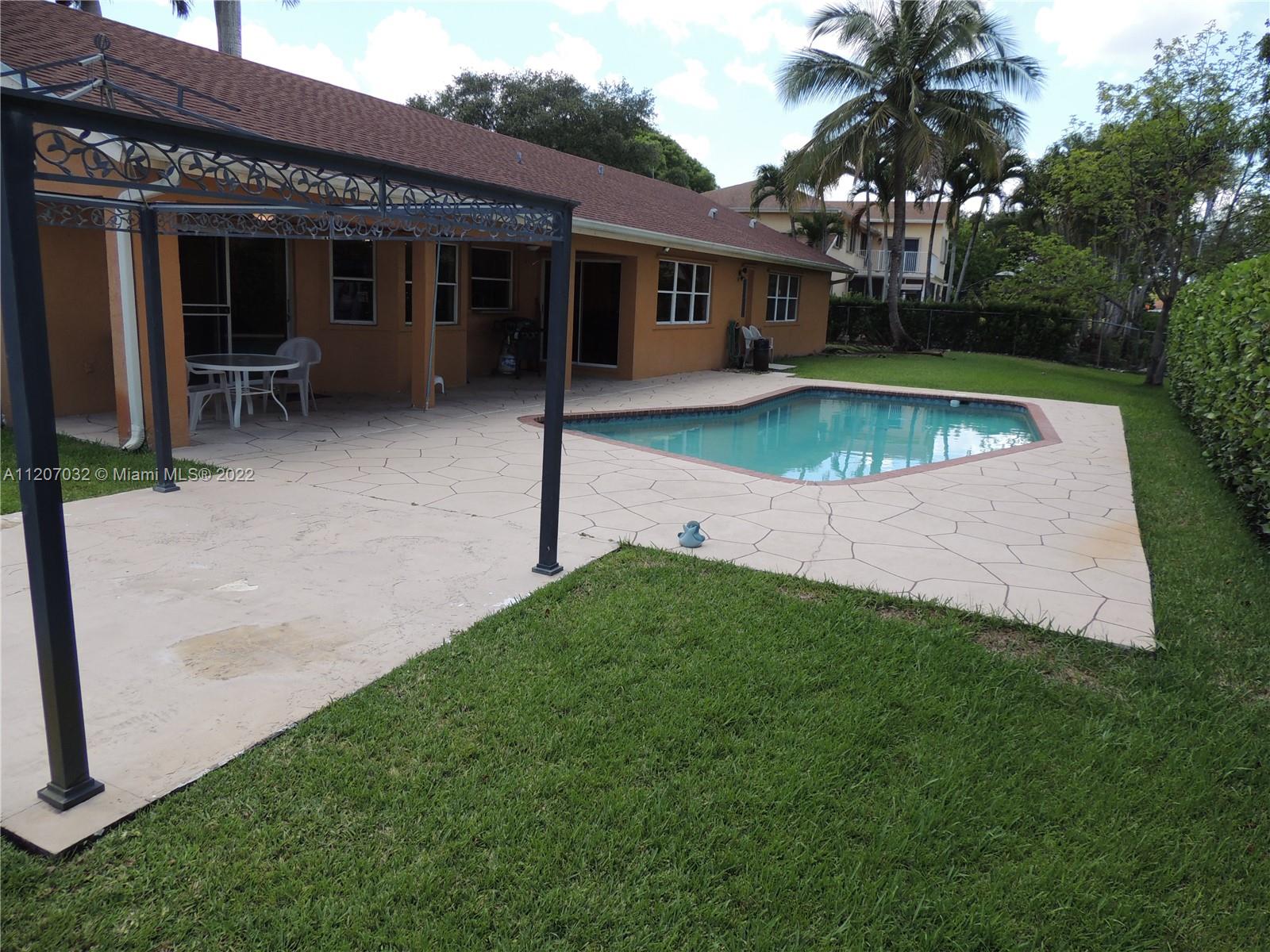 Listing Photo 19