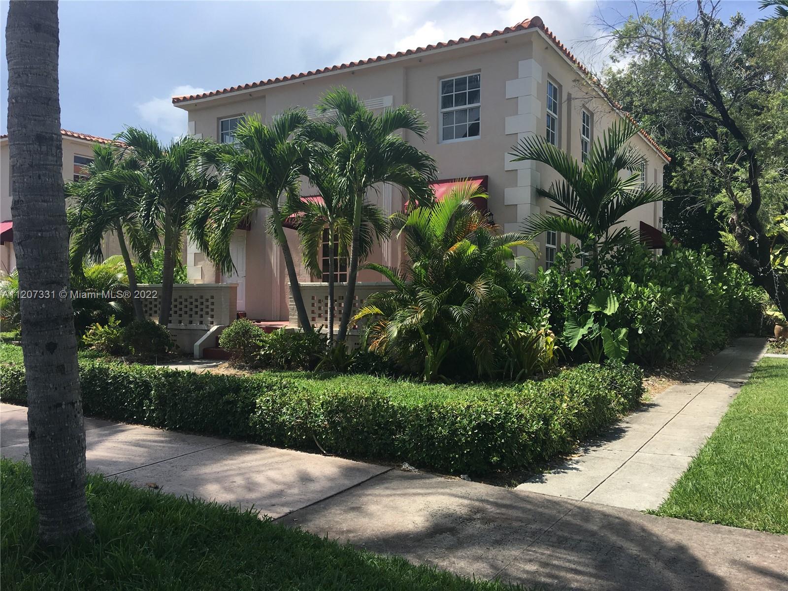 19  Sidonia Ave #8 For Sale A11207331, FL