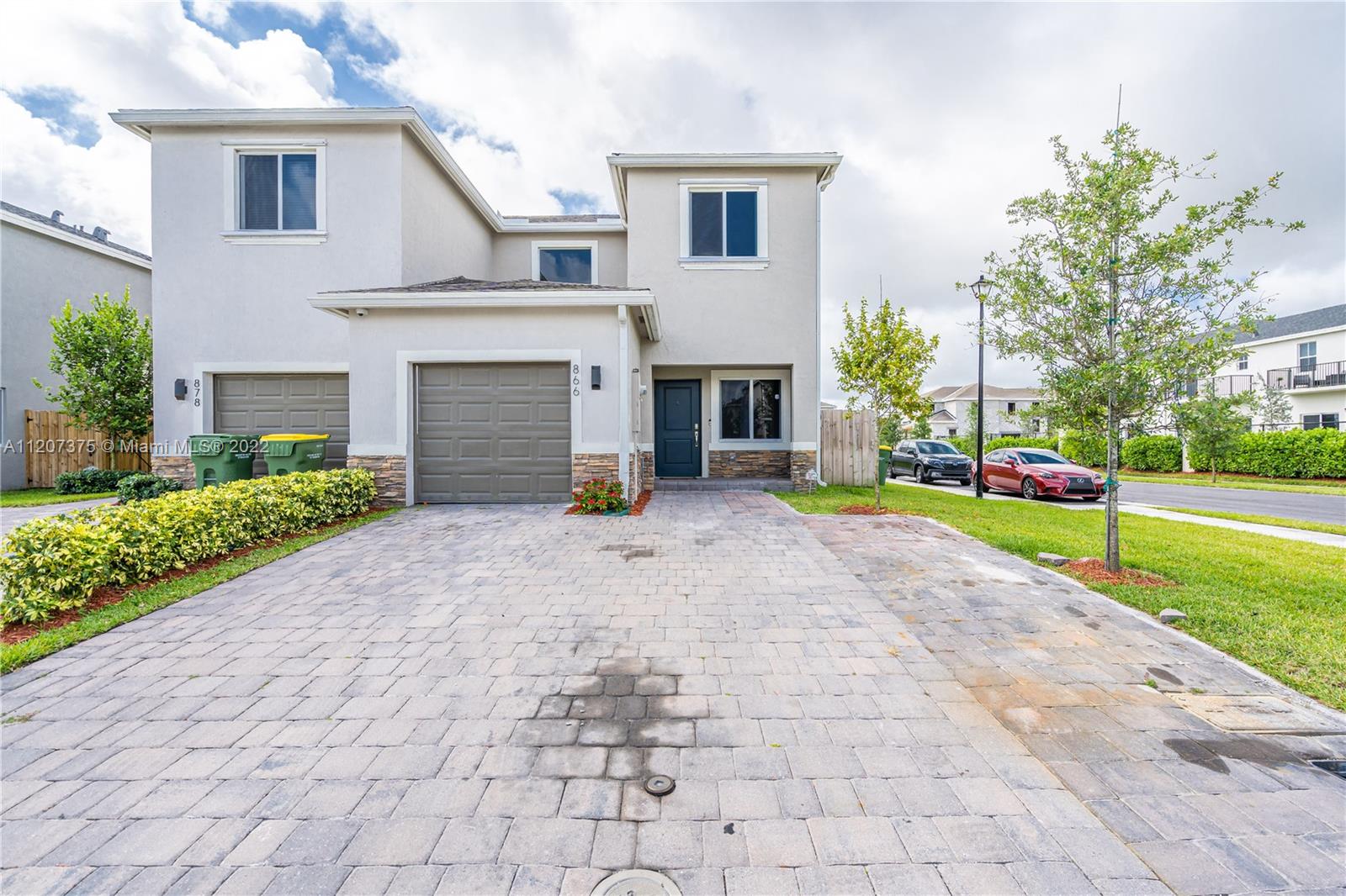 866 SE 18th St 866, Homestead, FL 33034