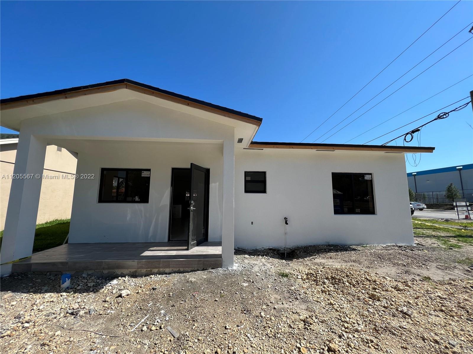 NEW CONSTRUCTION 2022!!! GREAT HOME ON A QUITE STREET WITH NO HOA.THIS HOME HAS 3 BEDROOMS 2 BATHROOMS