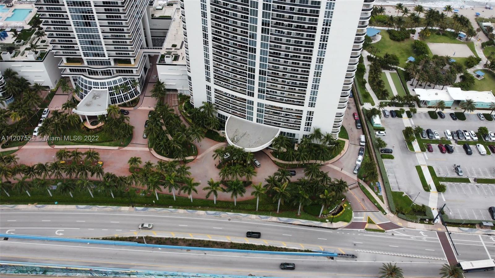 1850 S Ocean Dr 2403, Hallandale Beach, Florida 33009, 3 Bedrooms Bedrooms, ,3 BathroomsBathrooms,Residential,For Sale,1850 S Ocean Dr 2403,A11207554