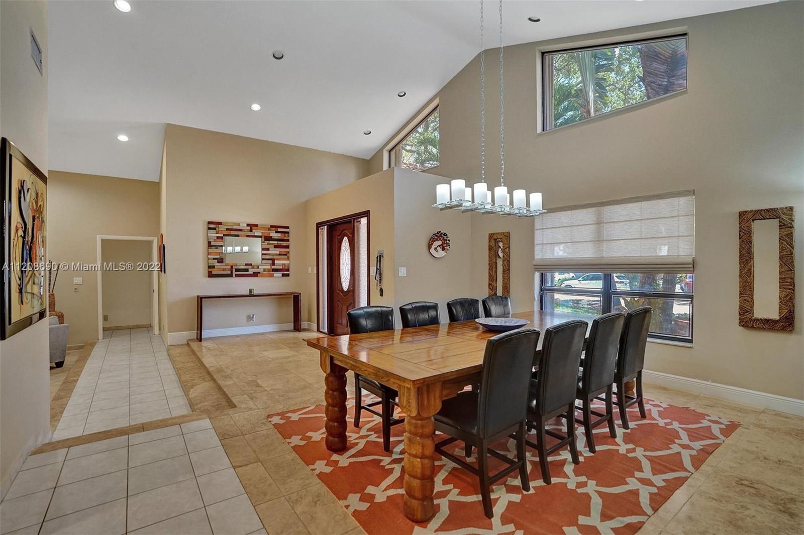 Listing Photo 14