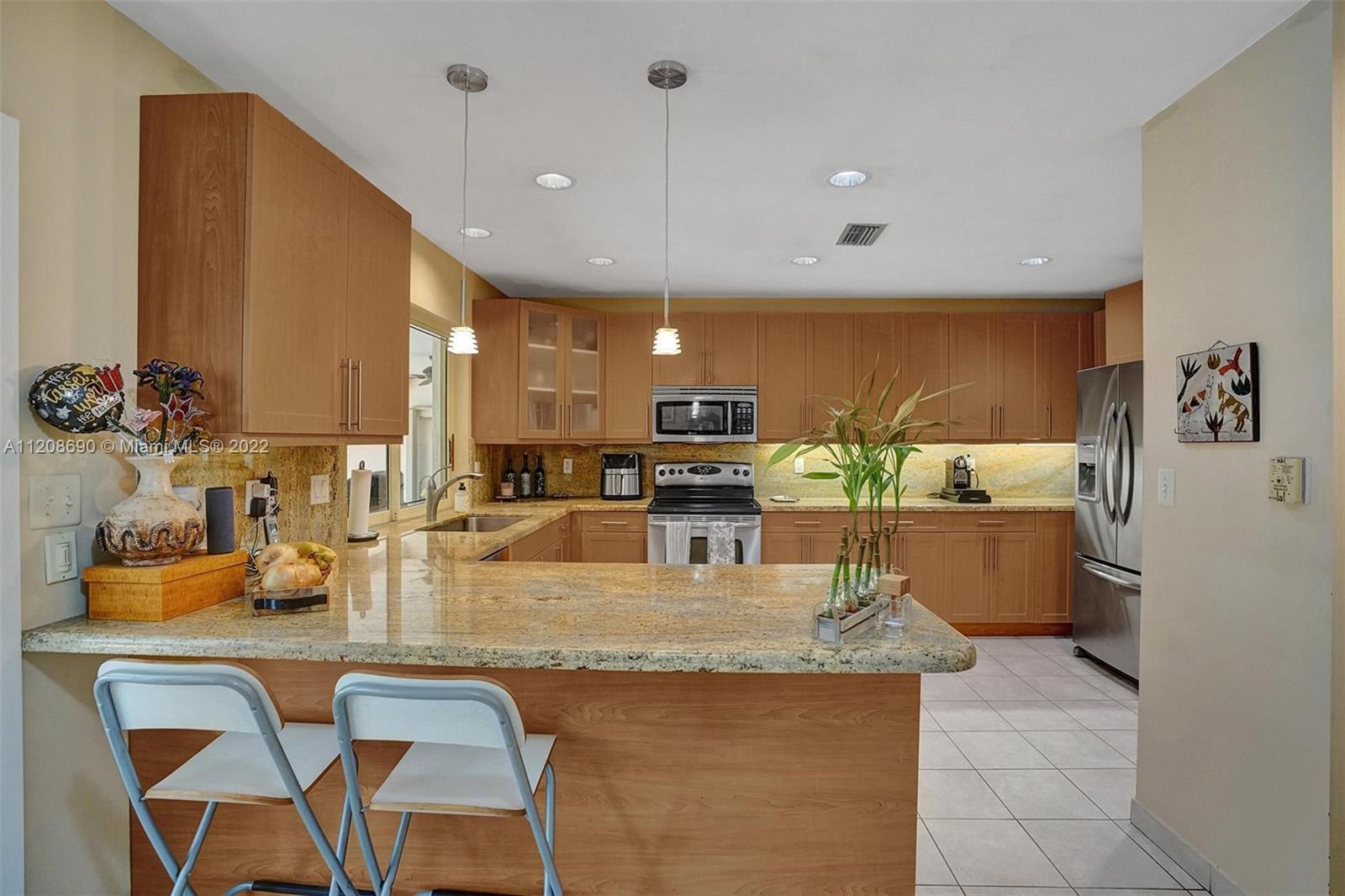 Listing Photo 15