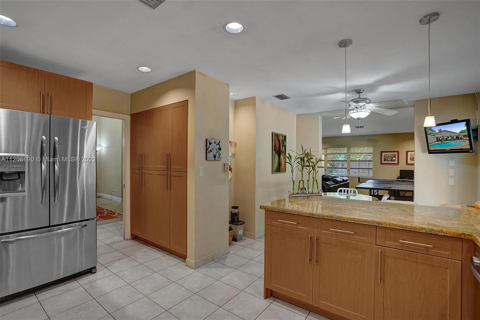 Listing Photo 18
