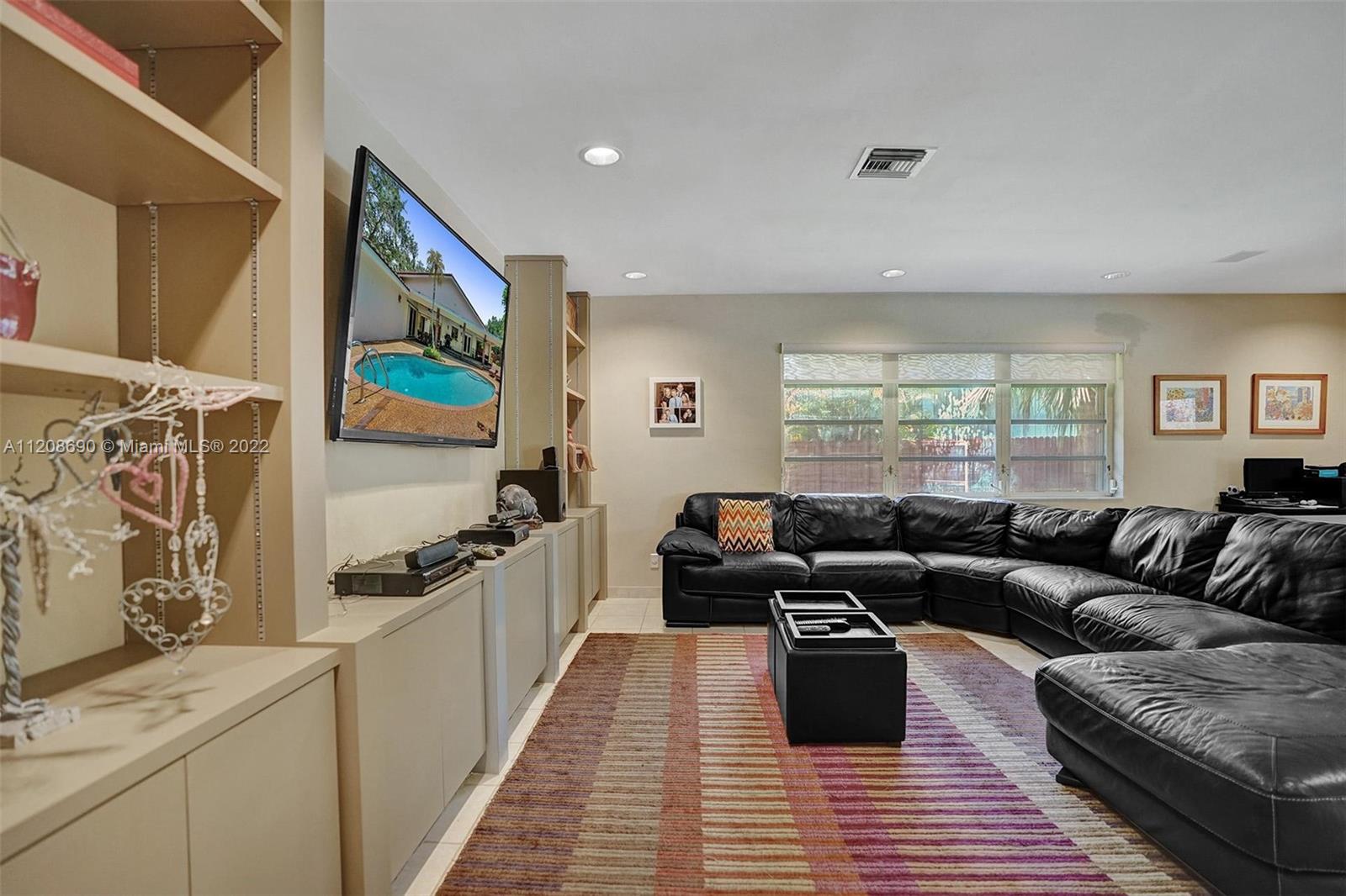 Listing Photo 28