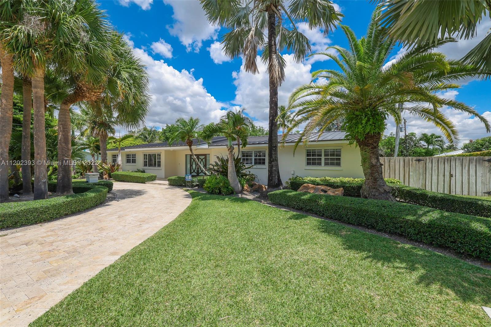 This exceptional property is located in Eureka Drive Estates. It sits on a 15,000 sqft Lot and offers 3 bedrooms, 2 bathrooms, and half, a 3-yr old metal roof, a new 1 yr old pool, a huge backyard to entertain family and friends, plus space on the side to park an RV or boat. The pipes have been lined and have a 10 Year Warrantly. This property won't last, please join us for an open house this Saturday from 12-3pm.