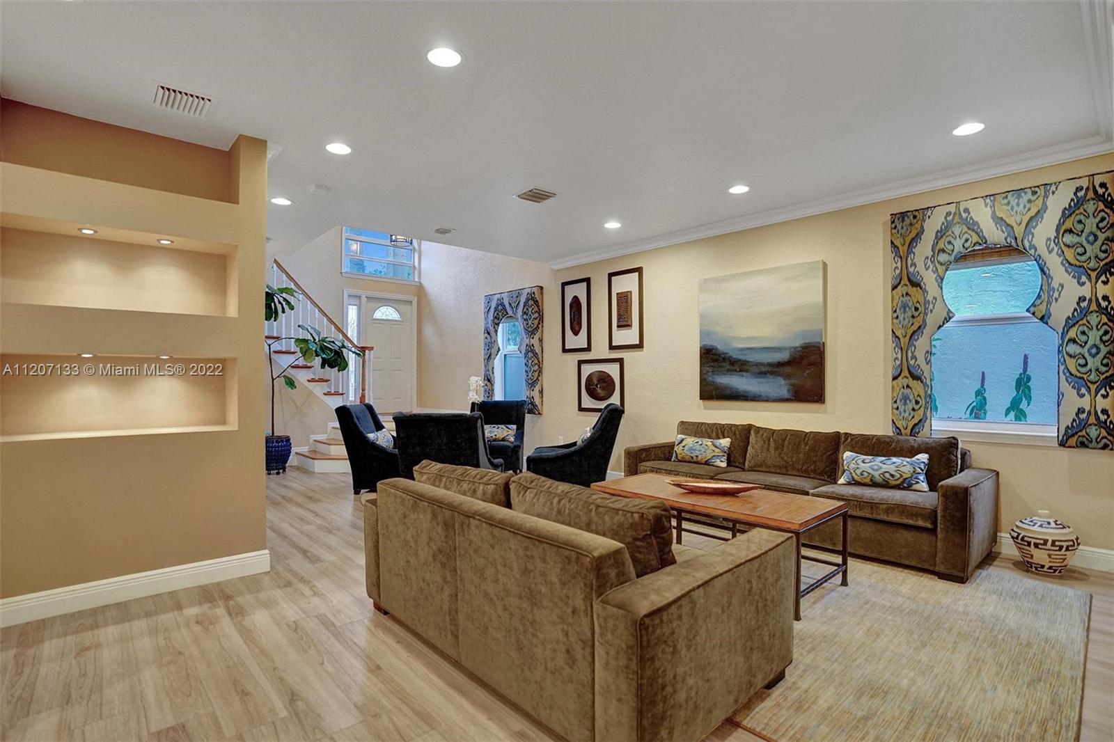 Listing Photo 15
