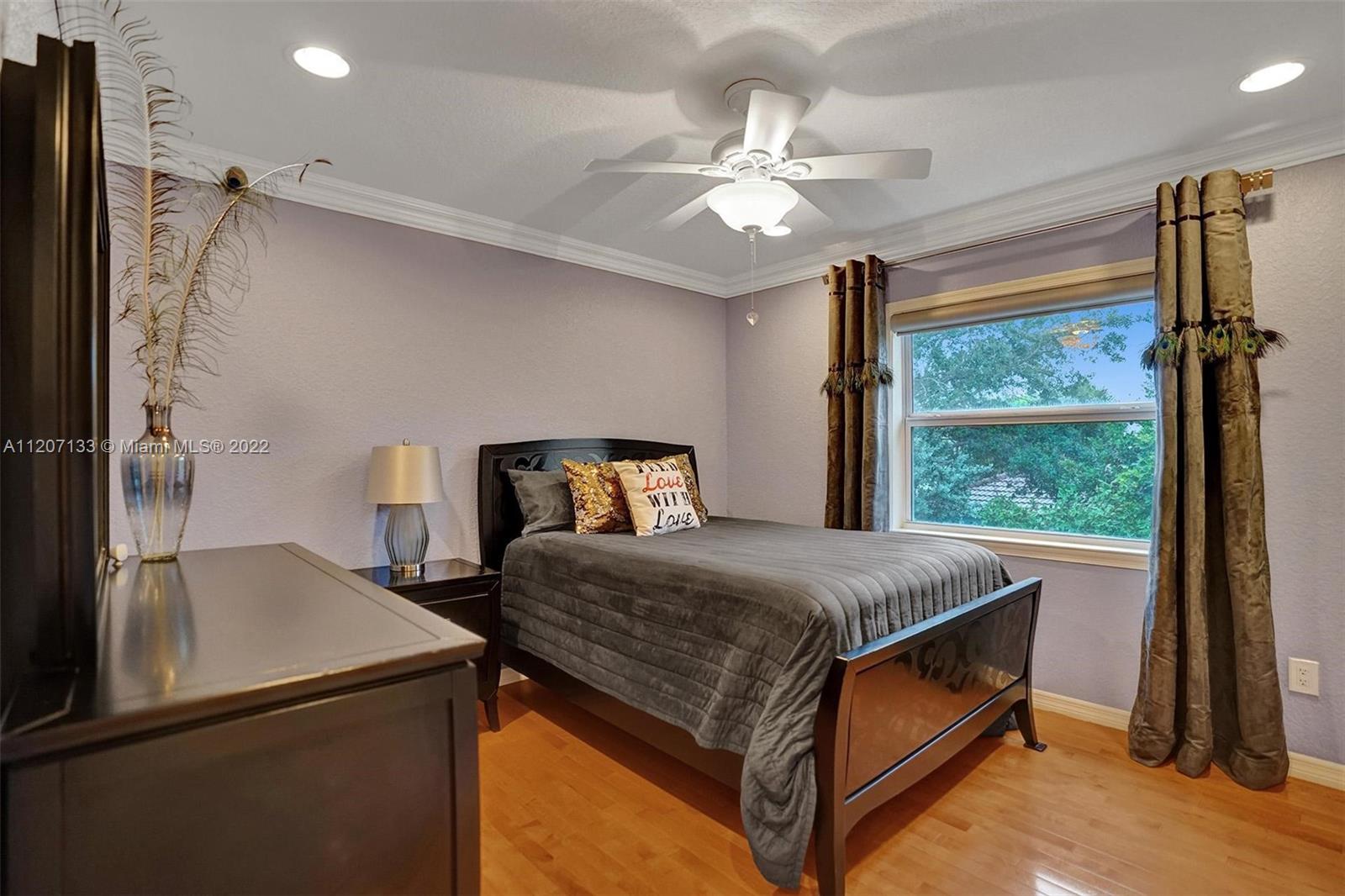 Listing Photo 42