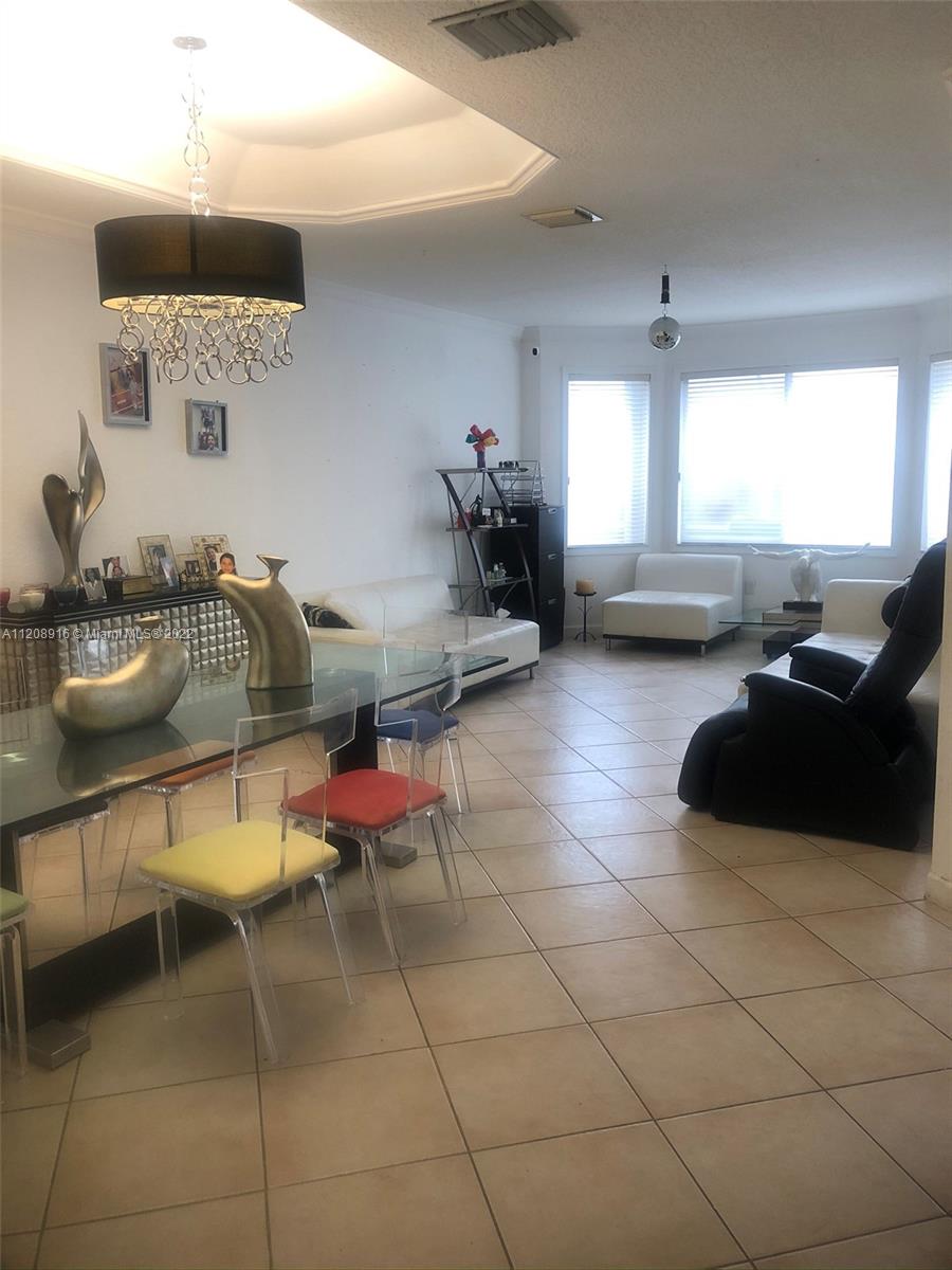 7313 NW 113th Pl 7313, Doral, Florida 33178, 4 Bedrooms Bedrooms, ,3 BathroomsBathrooms,Residentiallease,For Rent,7313 NW 113th Pl 7313,A11208916