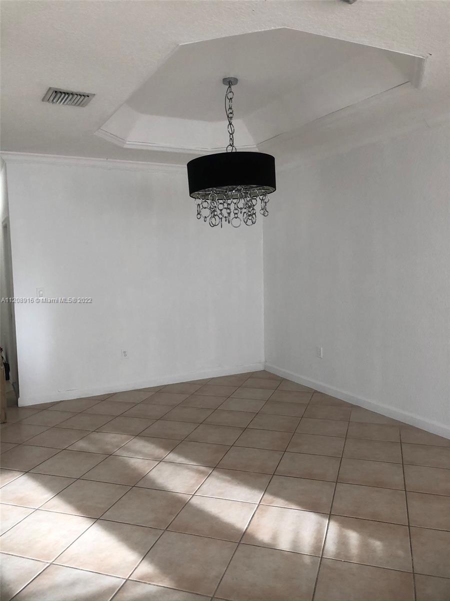7313 NW 113th Pl 7313, Doral, Florida 33178, 4 Bedrooms Bedrooms, ,3 BathroomsBathrooms,Residentiallease,For Rent,7313 NW 113th Pl 7313,A11208916