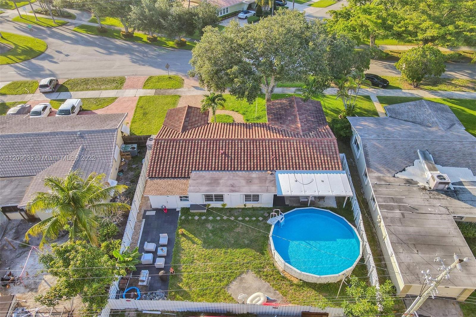 Listing Photo 5