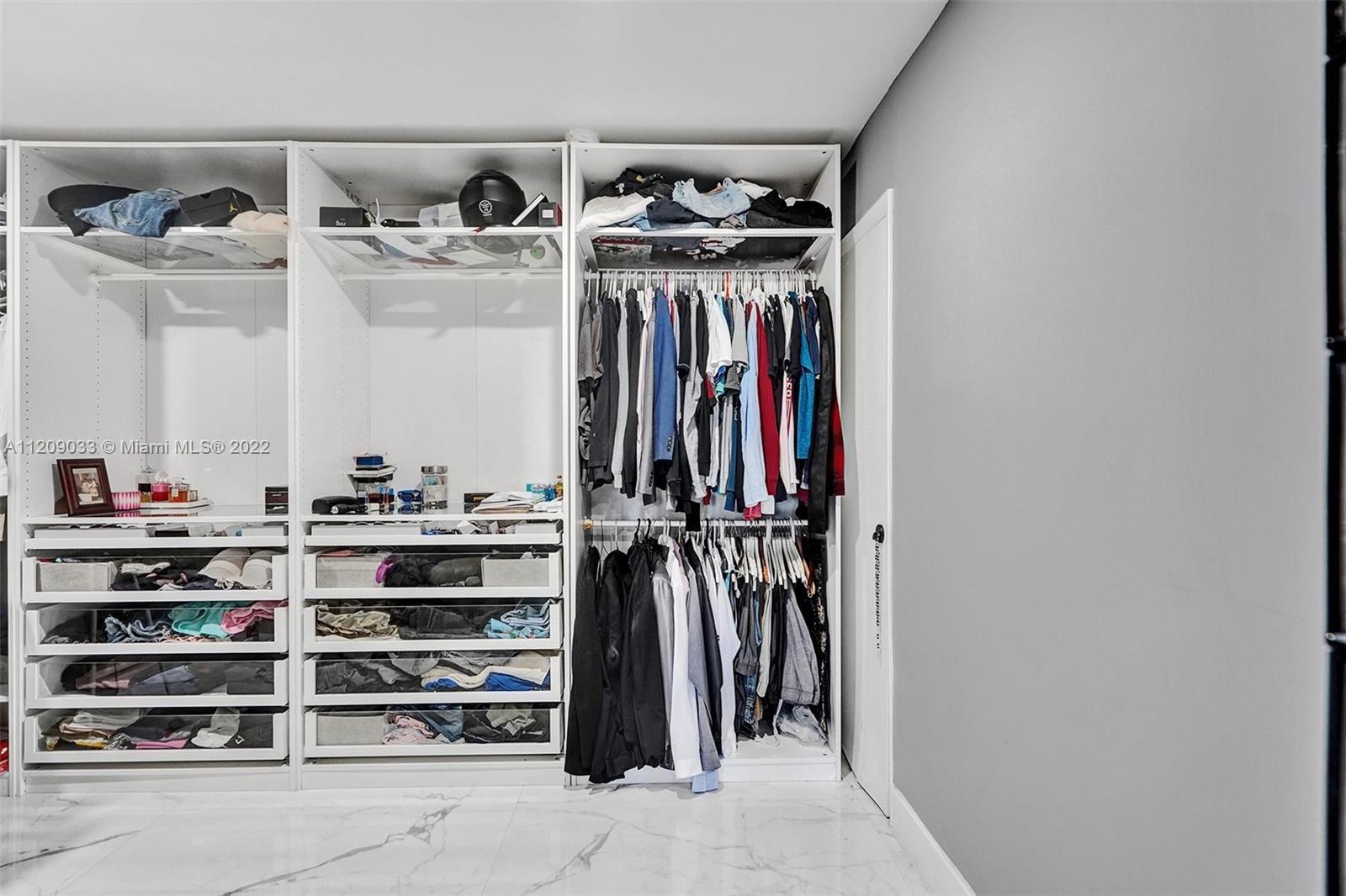 Listing Photo 8