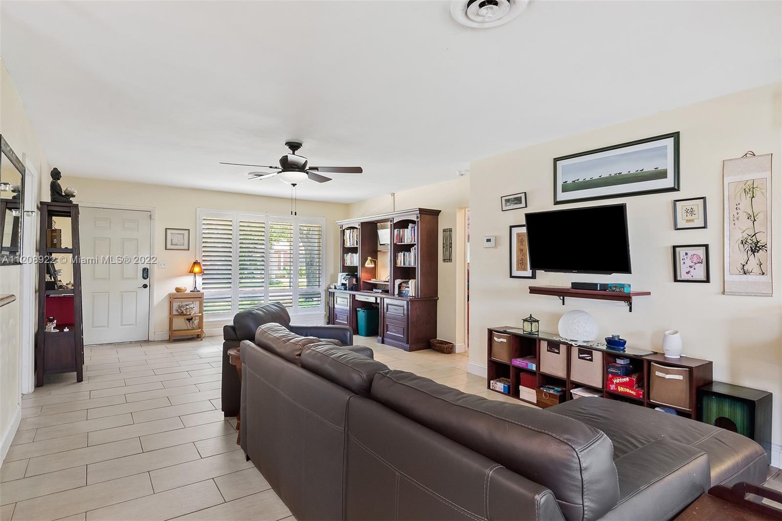Listing Photo 14