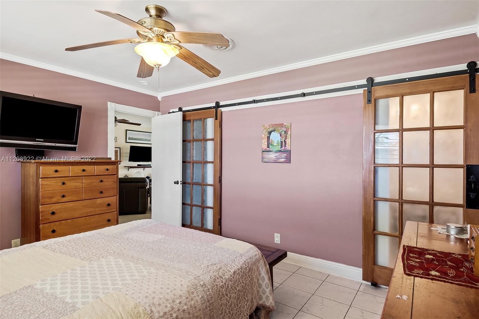 Listing Photo 18