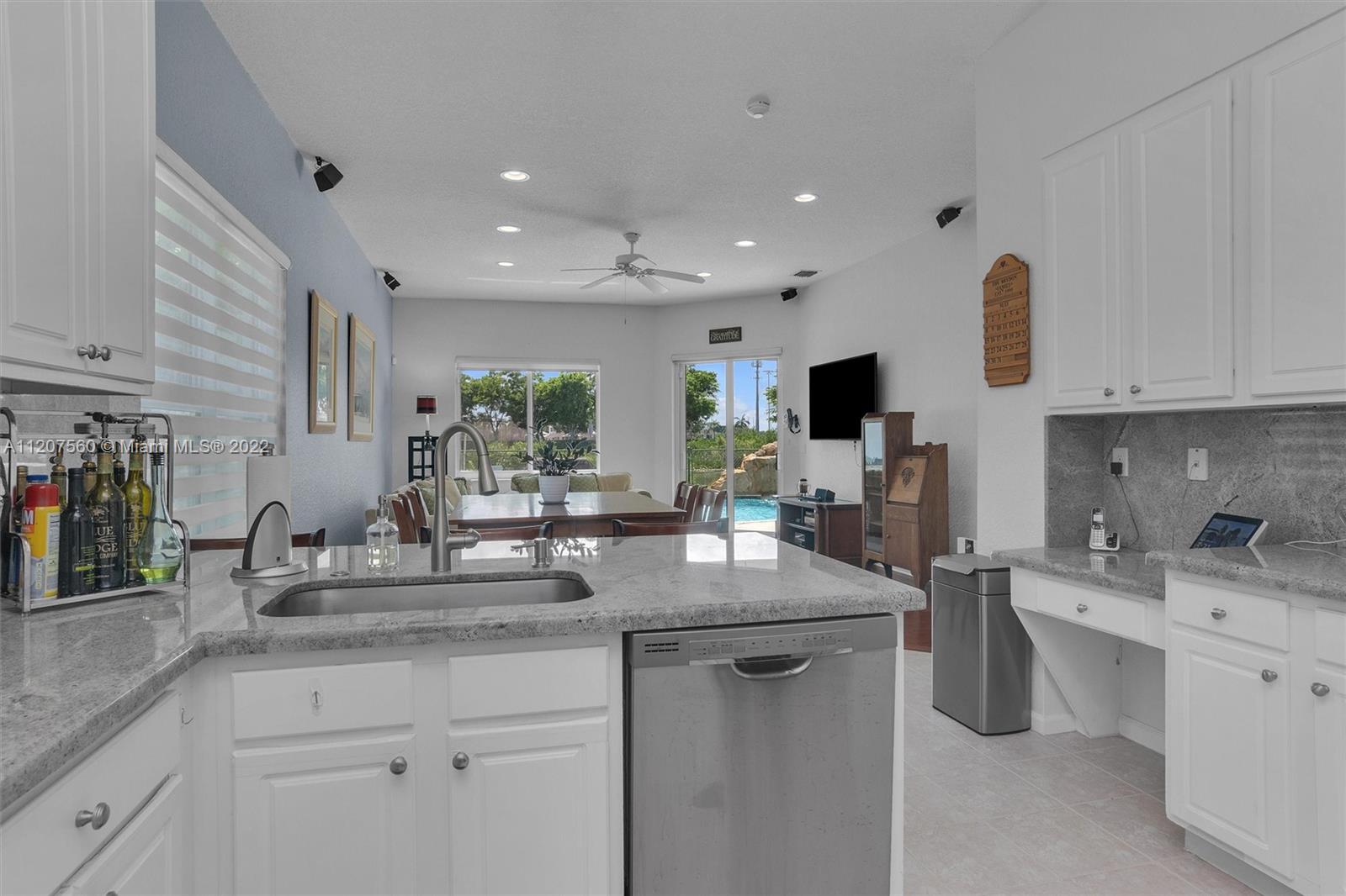 Listing Photo 6