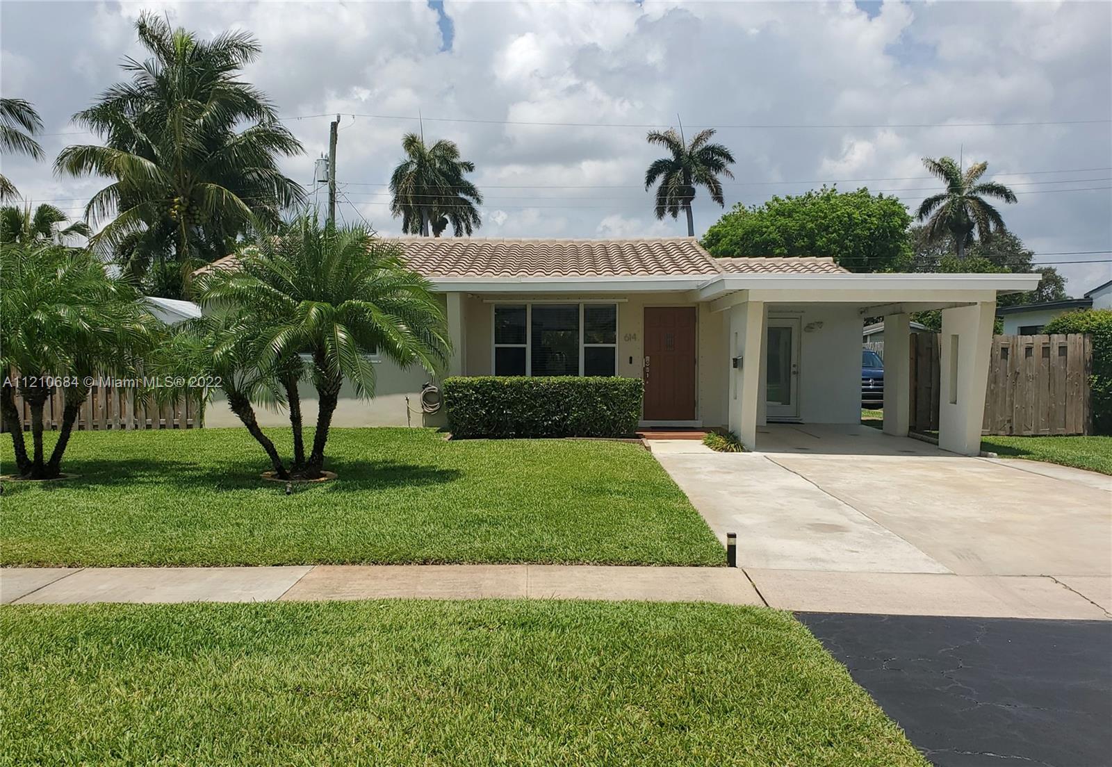 614 N 31st Ave  For Sale A11210684, FL