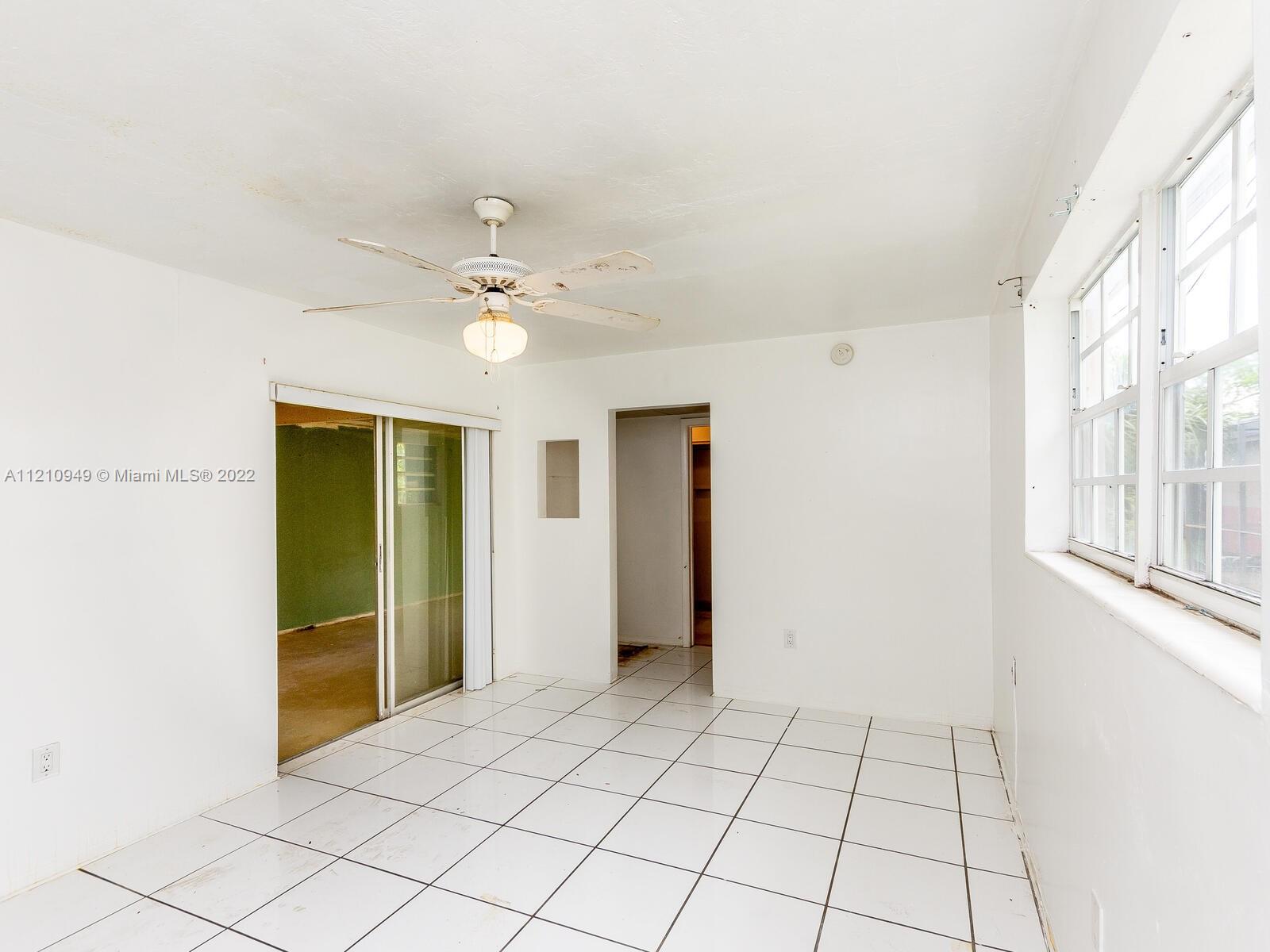 Listing Photo 16