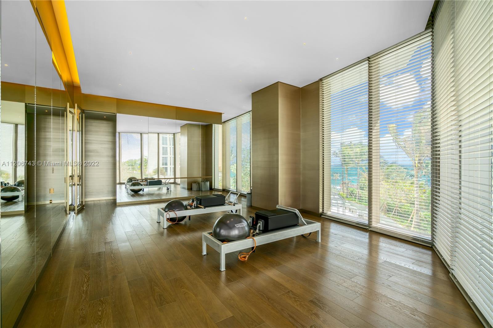 18975 Collins Ave Seasonal 2203, Sunny Isles Beach, Florida 33160, 3 Bedrooms Bedrooms, ,3 BathroomsBathrooms,Residentiallease,For Rent,18975 Collins Ave Seasonal 2203,A11206743