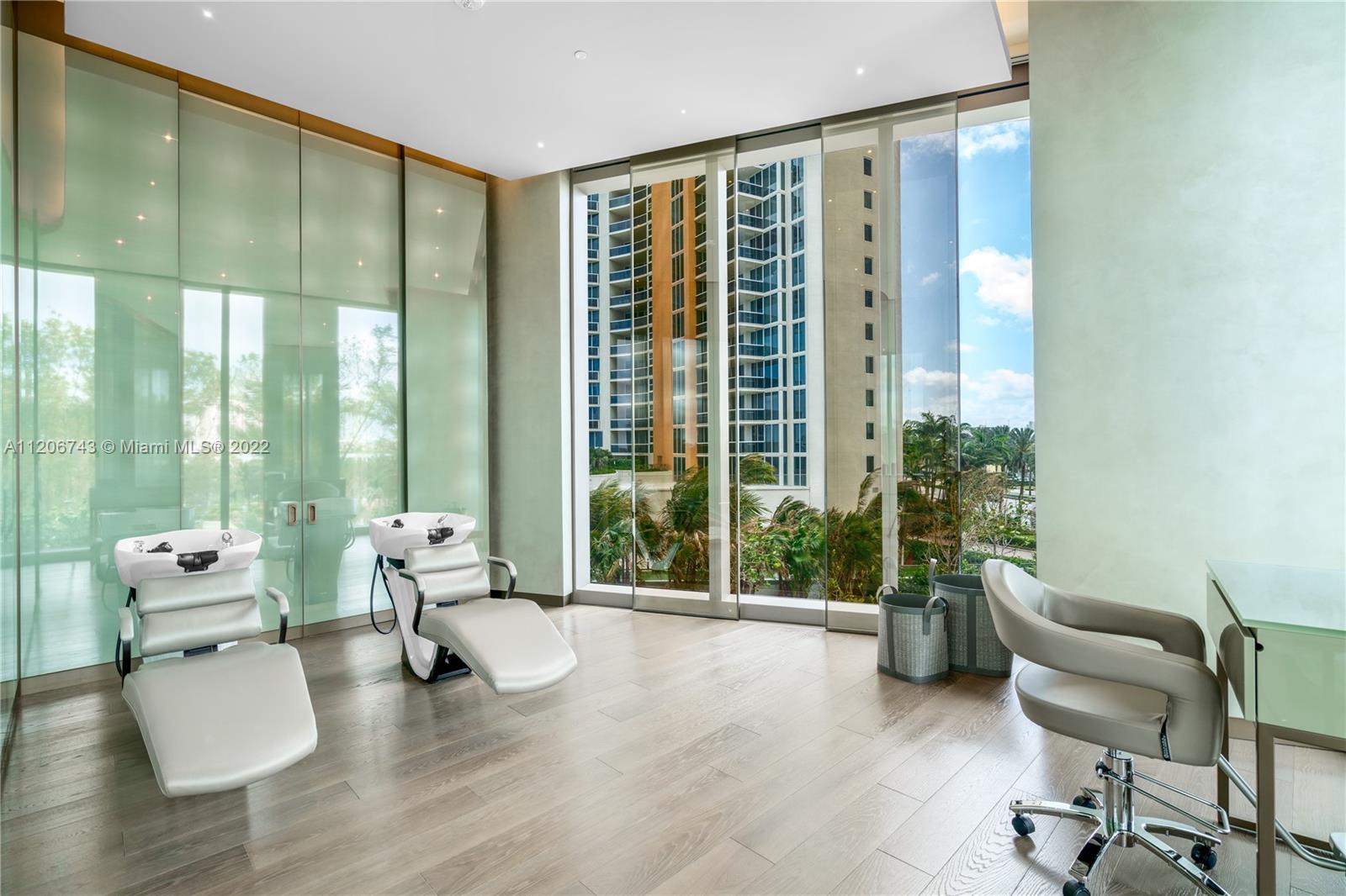 18975 Collins Ave Seasonal 2203, Sunny Isles Beach, Florida 33160, 3 Bedrooms Bedrooms, ,3 BathroomsBathrooms,Residentiallease,For Rent,18975 Collins Ave Seasonal 2203,A11206743