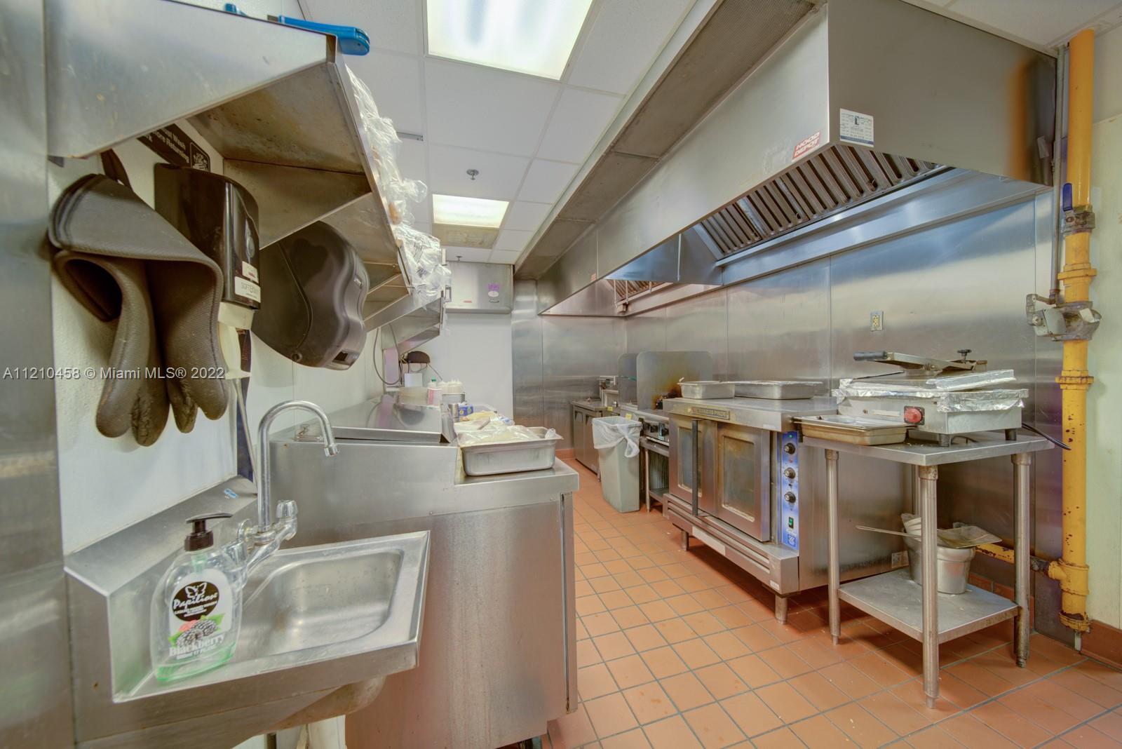   5 Miami Cafes P-3  For Sale A11210458, FL