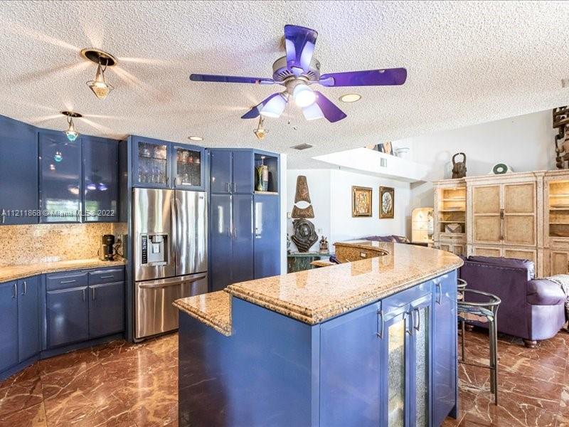 Listing Photo 17