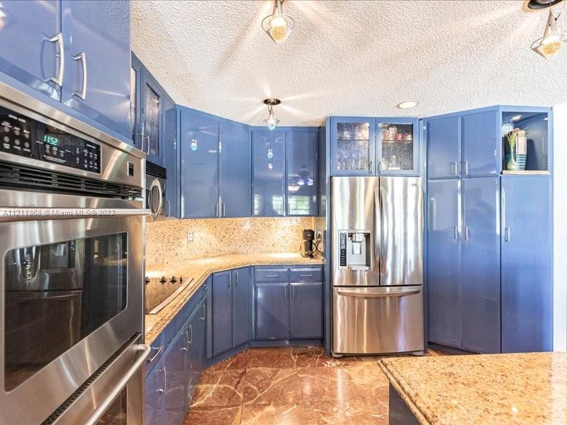 Listing Photo 18
