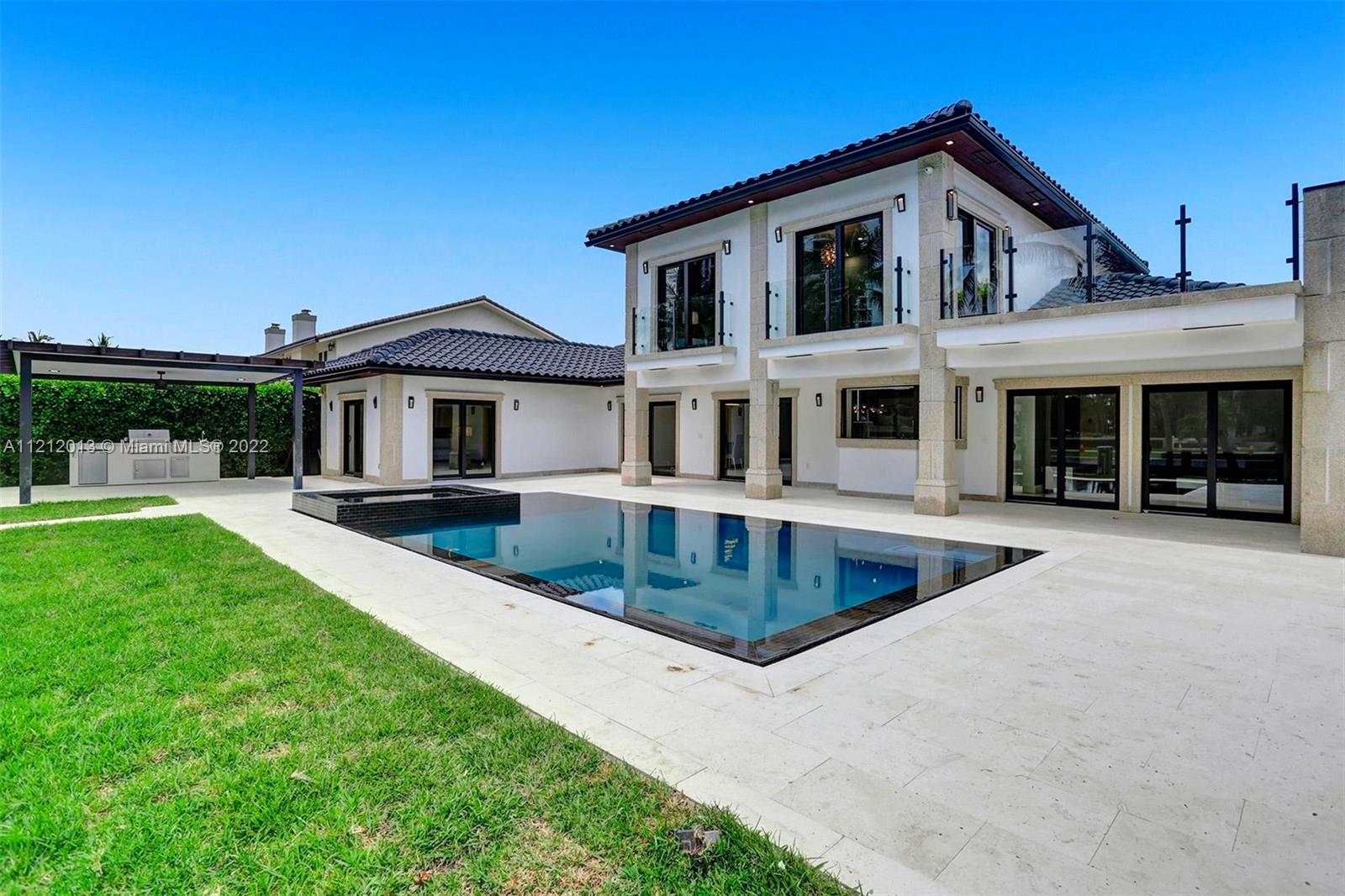 Hallandale Waterfront Homes For Sale