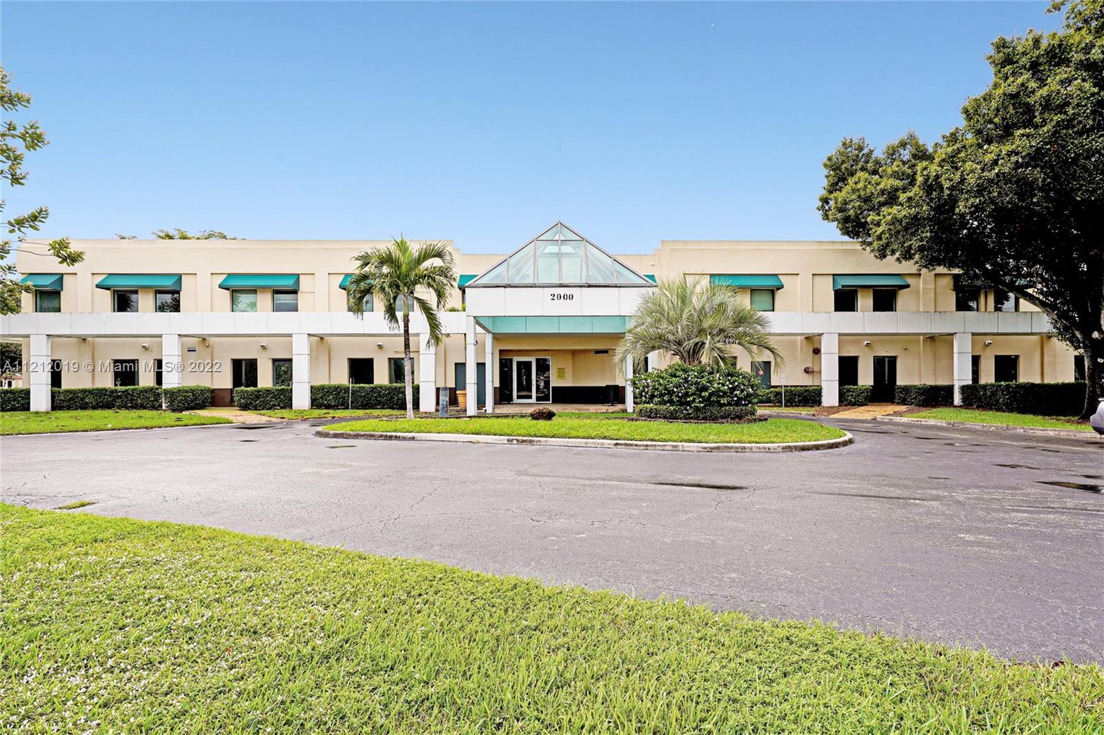 2000 W Commercial Blvd  For Sale A11212019, FL