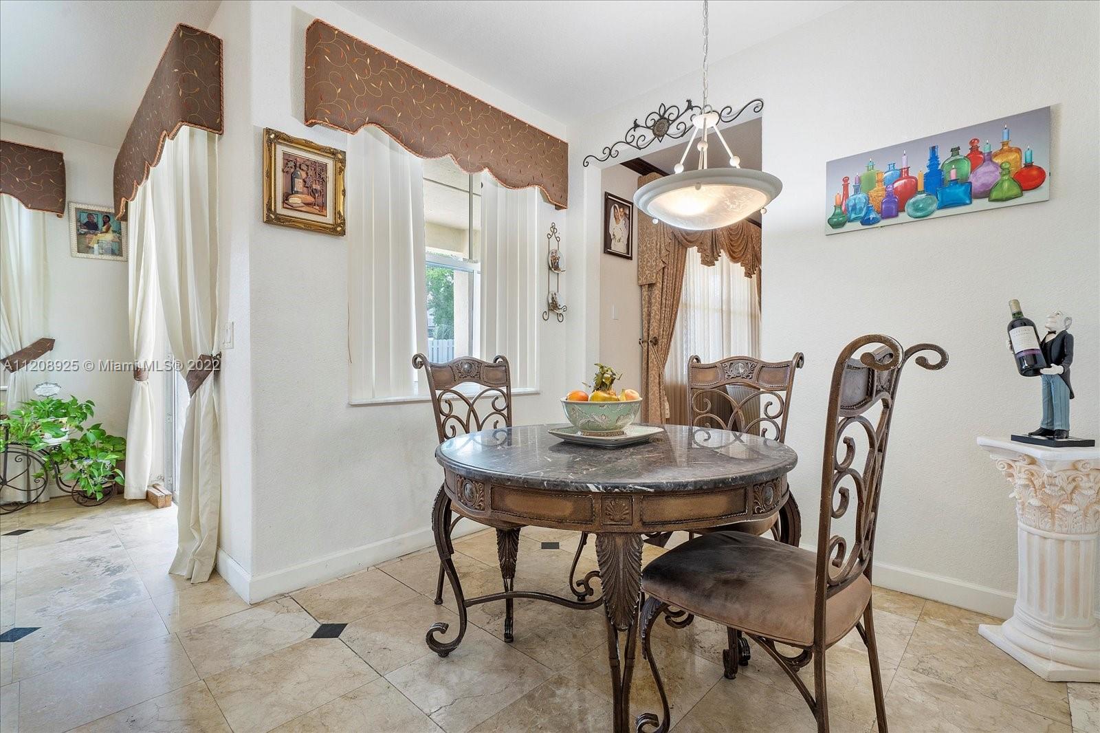 Listing Photo 17