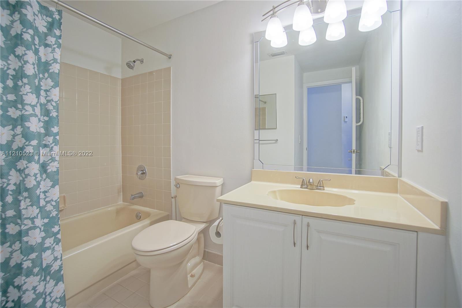 Listing Photo 44