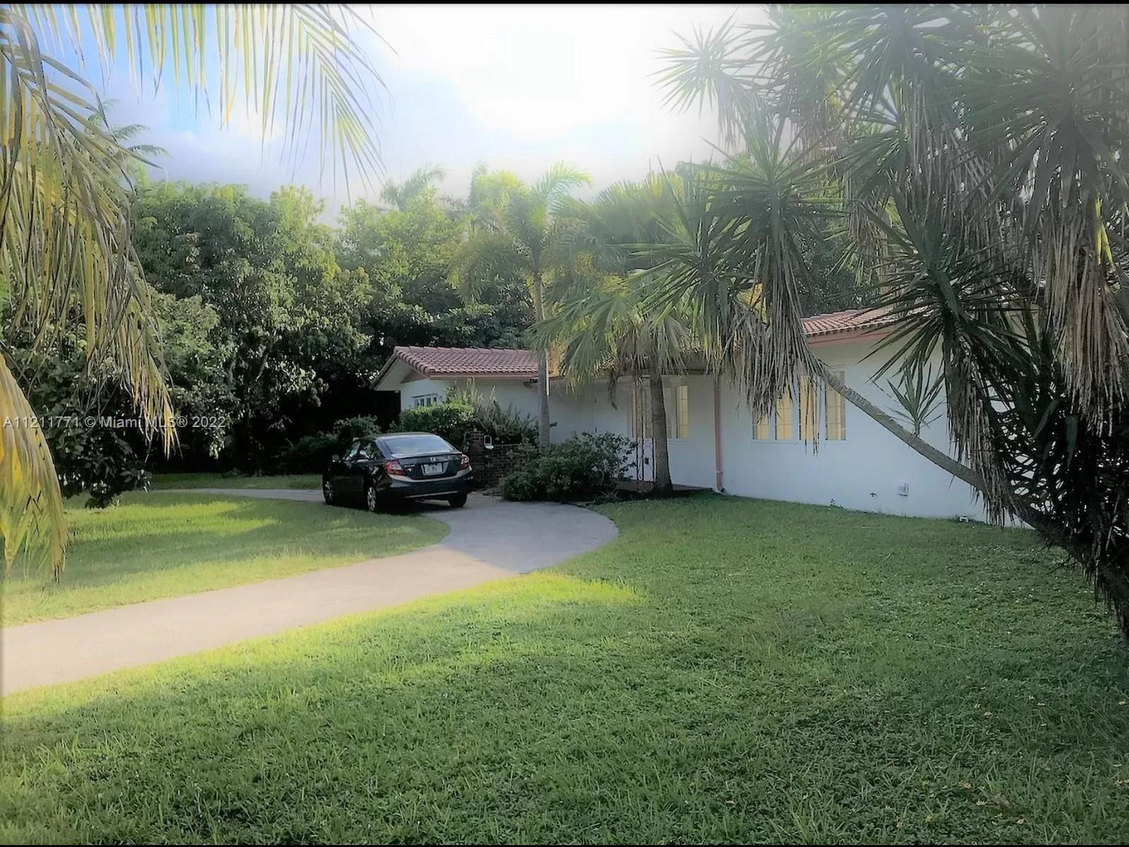 9870 SW 69th Ave  For Sale A11211771, FL