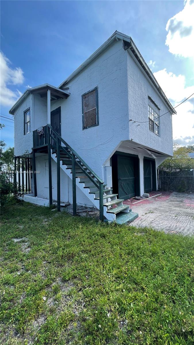Listing Photo 9