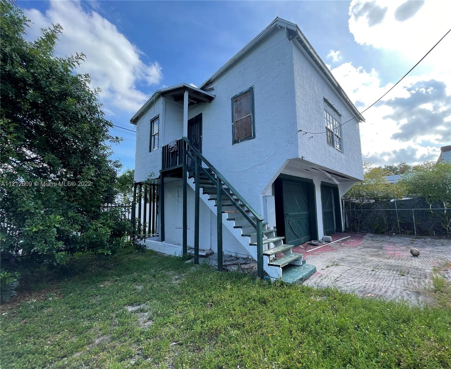 Listing Photo 14