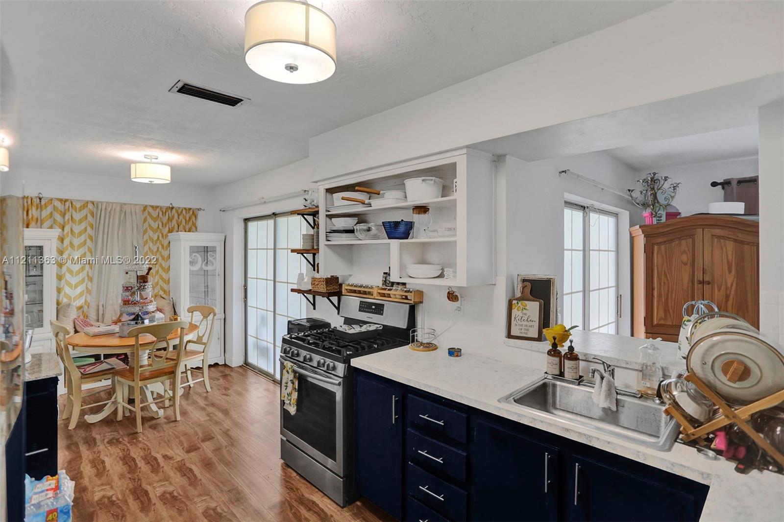 Listing Photo 18