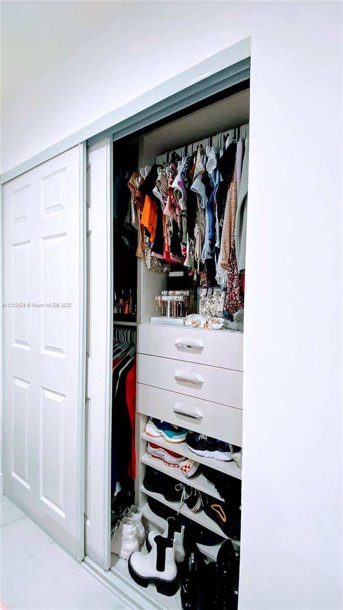 Listing Photo 32