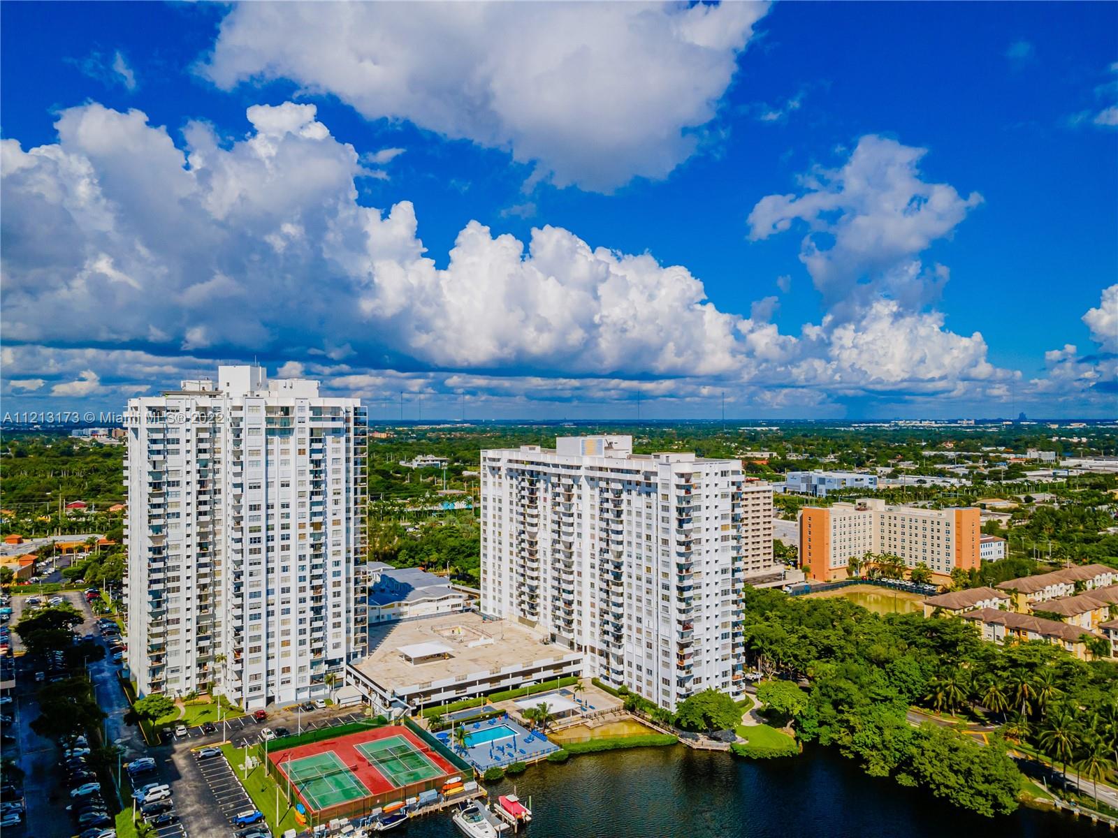 2750 NE 183rd St 304, Aventura, Florida 33160, 2 Bedrooms Bedrooms, ,2 BathroomsBathrooms,Residential,For Sale,2750 NE 183rd St 304,A11213173