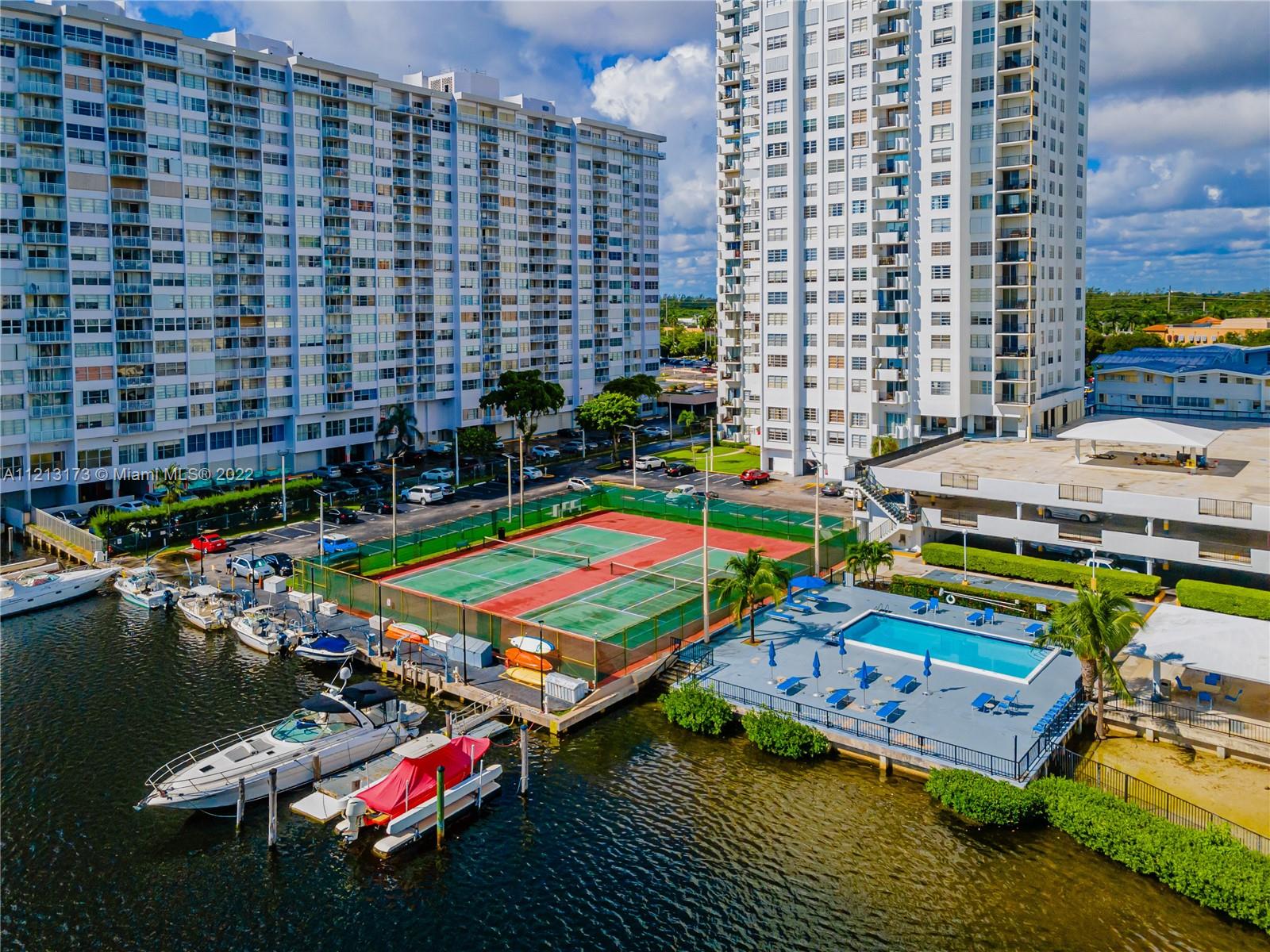 2750 NE 183rd St 304, Aventura, Florida 33160, 2 Bedrooms Bedrooms, ,2 BathroomsBathrooms,Residential,For Sale,2750 NE 183rd St 304,A11213173