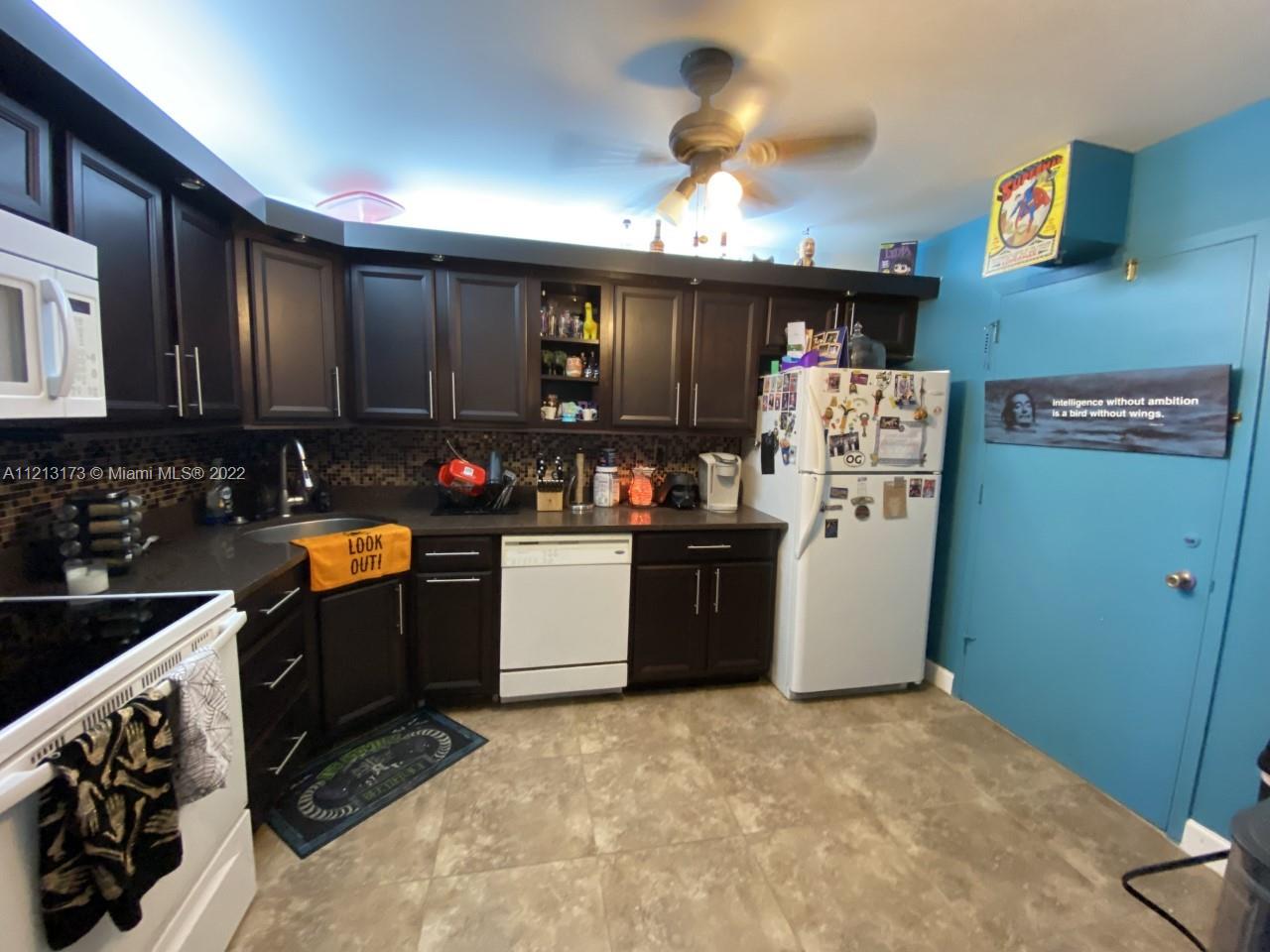 2750 NE 183rd St 304, Aventura, Florida 33160, 2 Bedrooms Bedrooms, ,2 BathroomsBathrooms,Residential,For Sale,2750 NE 183rd St 304,A11213173